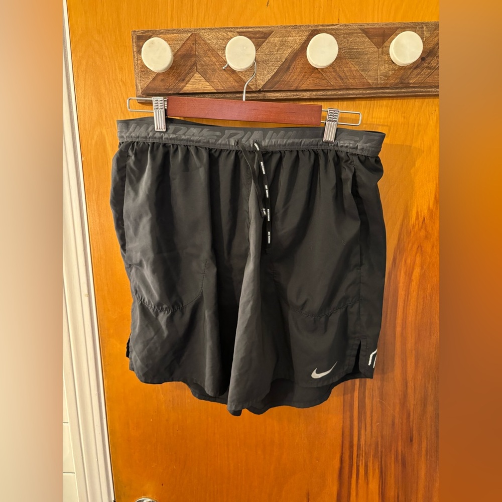 Men’s XL Nike Dri-Fit 5” Running Shorts
